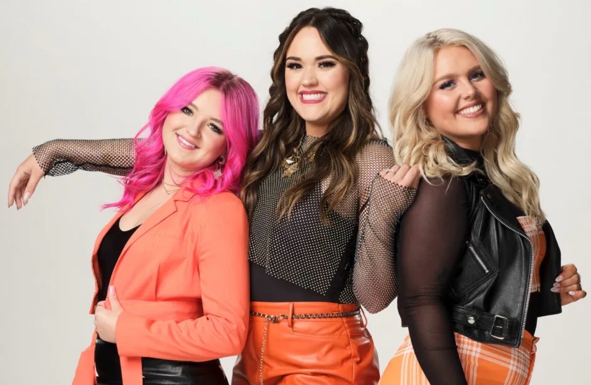 OK3 From “The Voice” Provides Transitions